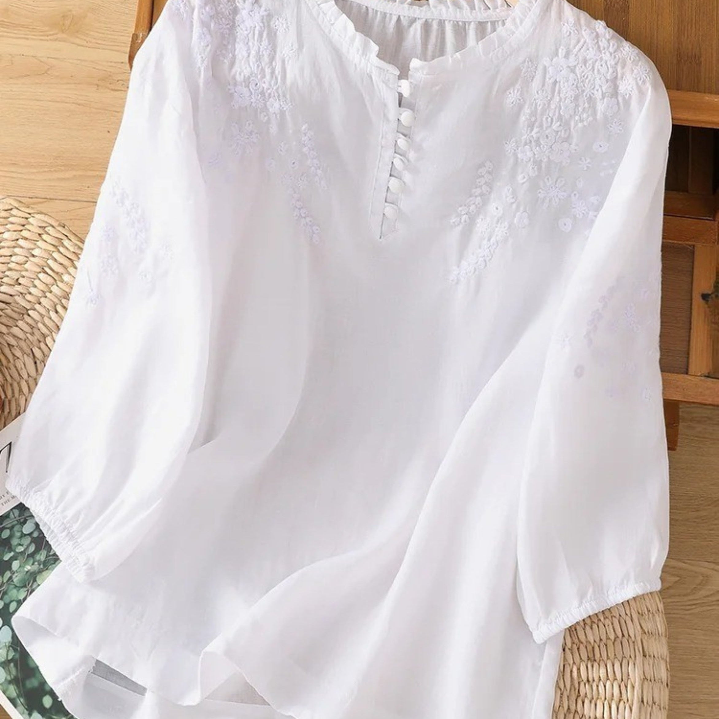 Cecilia - Elegant Casual Blouse
