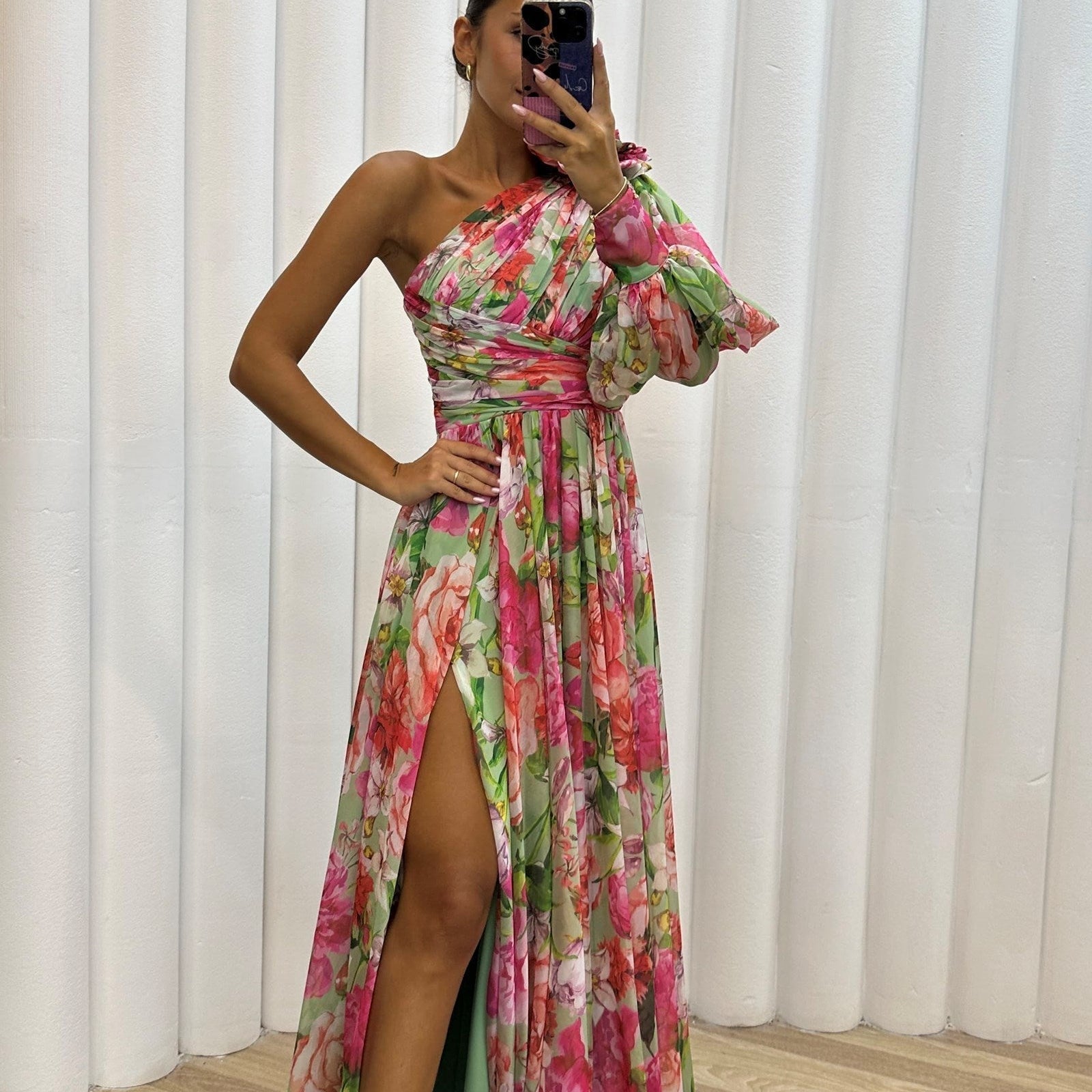 Whitney - Elegant Flowing Dress