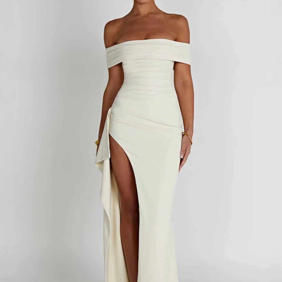 Alejandra - Elegant Maxi Dress