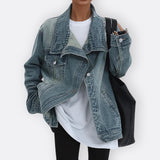 Silvia - Elegant Vintage Coat