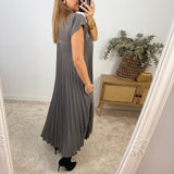 Ana - Timeless Comfortable Dress